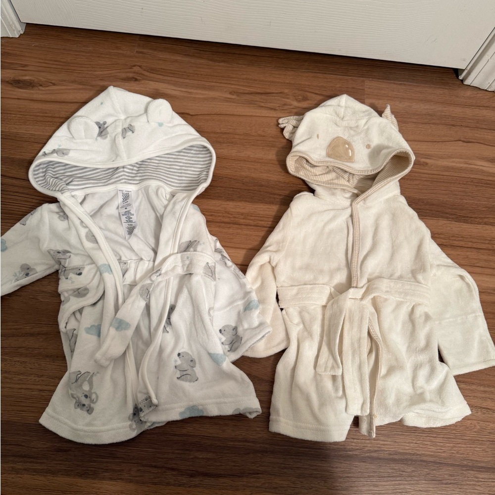 Baby robes - size 0-9 months